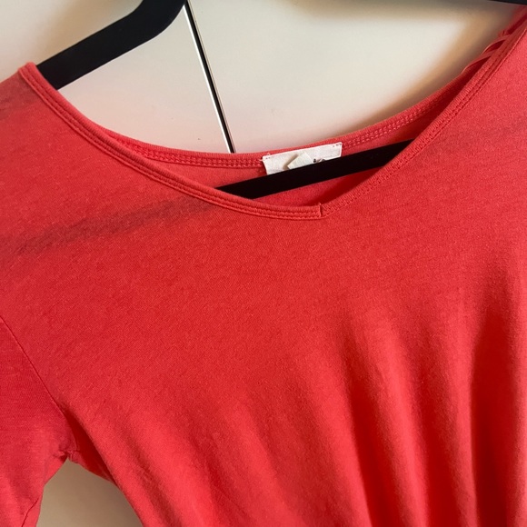 a love a Blouse. Size XS. - Picture 3 of 5